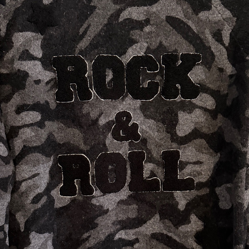 27 Miles cashmere blend camo snap front rock n roll sweater xs